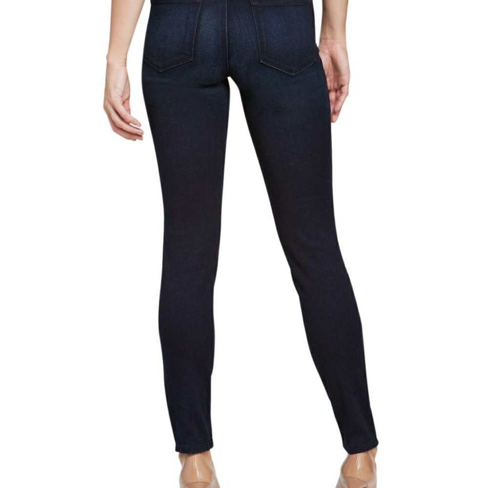 𝅺NYDJ BNWT "Alina legging" Denim slim Norwell